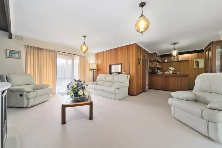 Second view of Homely house listing, 5 Leicester Court, Somerville VIC 3912