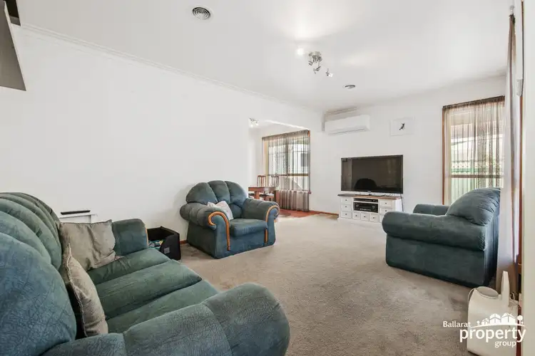 Fourth view of Homely house listing, 8 Huntington Street, Wendouree VIC 3355