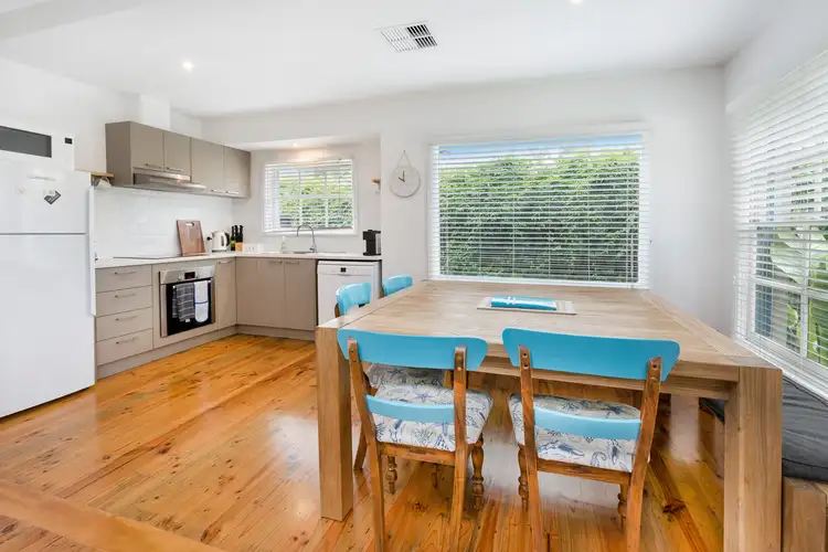 10 Anelida Street, Rye VIC 3941