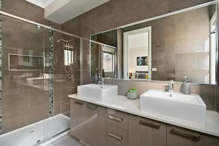 Fourth view of Homely house listing, 2 Susan Place, Harkness VIC 3337