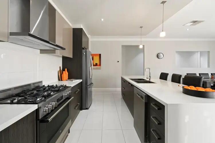 Sixth view of Homely house listing, 2 Susan Place, Harkness VIC 3337