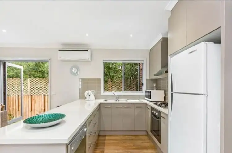4/208 Queen Street, Altona VIC 3018