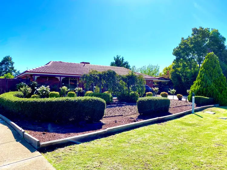 85 James Cook Drive, Melton West VIC 3337