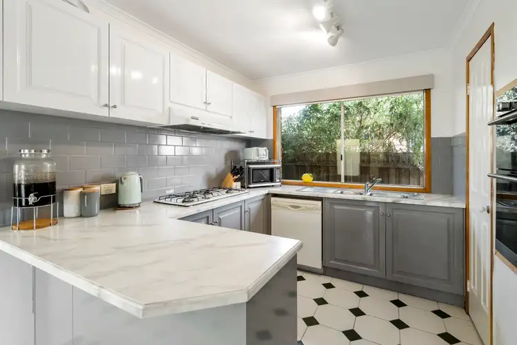 Second view of Homely house listing, 39 Pinnacle Crescent, Brookfield VIC 3338