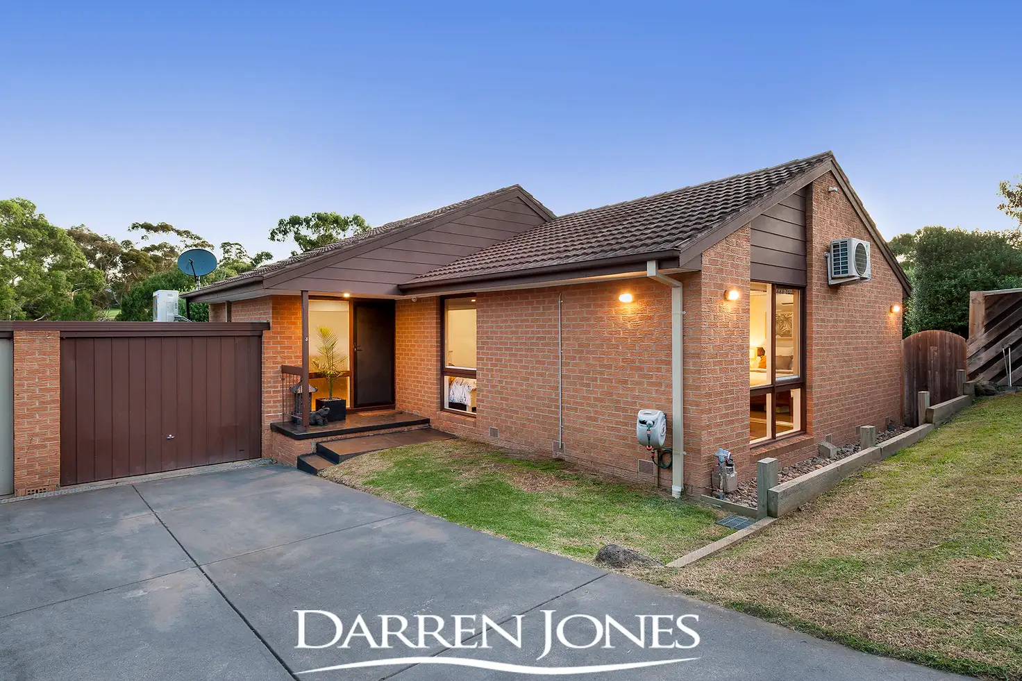 Main view of Homely unit listing, 3/8 Ulmara Place, Greensborough VIC 3088