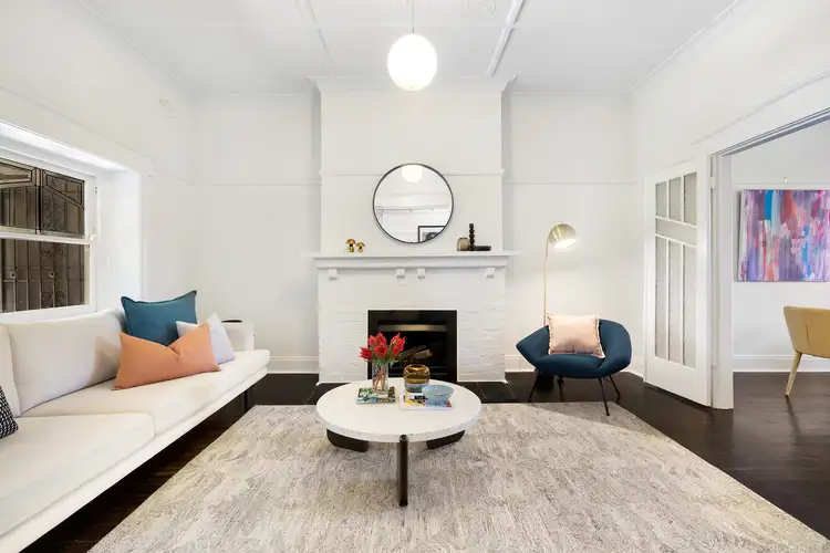 17 Irymple Avenue, St Kilda VIC 3182