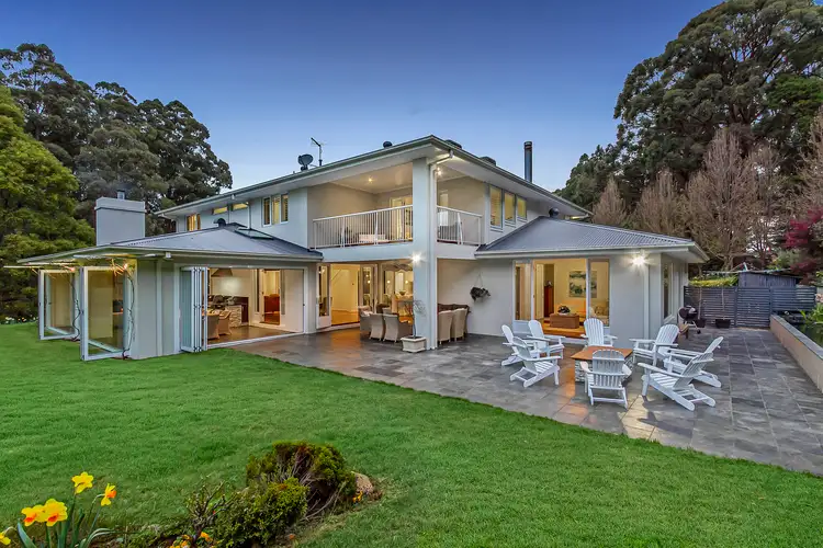 2 One Tree Hill Road Road, Ferny Creek VIC 3786