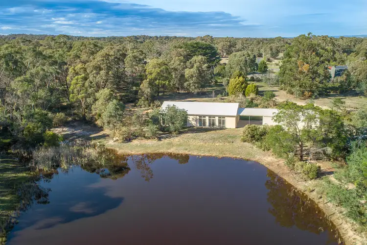 30 Hallorans Lane, Kyneton VIC 3444