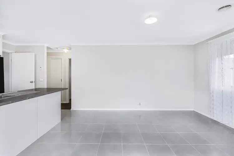 Fifth view of Homely unit listing, 3 Tristan Drive, Sebastopol VIC 3356