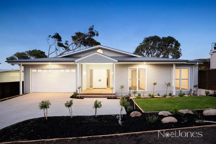 2-4 Ozone Avenue, Sorrento VIC 3943