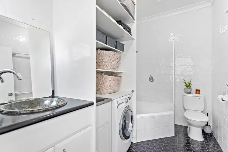 Sixth view of Homely semi-detached listing, 1/56 Euroka Street, West Wollongong NSW 2500