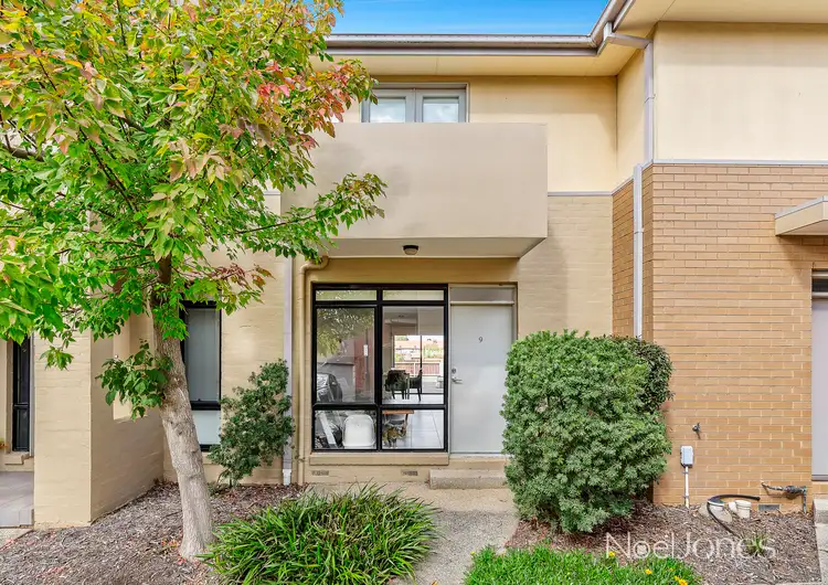 9 Leaf Court, Clayton VIC 3168