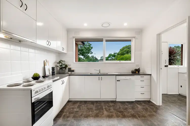 Fifth view of Homely villa listing, 2/36-52 Queens Parade, Ashwood VIC 3147