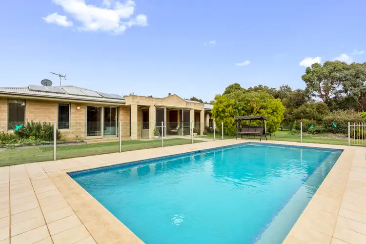 304 Grossmans Road, Torquay VIC 3228