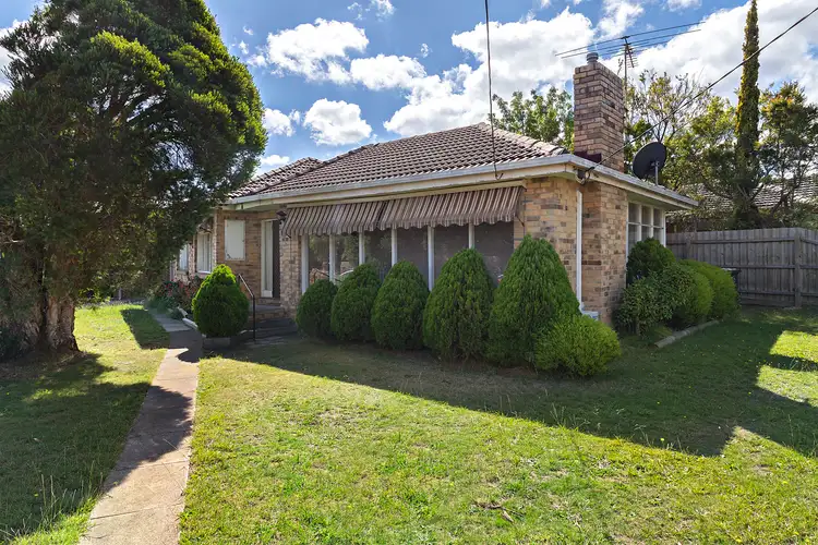 11 Irving Street, Mount Waverley VIC 3149