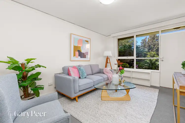 2/7 Derry Street, Bentleigh East VIC 3165