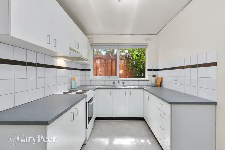 Fourth view of Homely apartment listing, 2/7 Derry Street, Bentleigh East VIC 3165