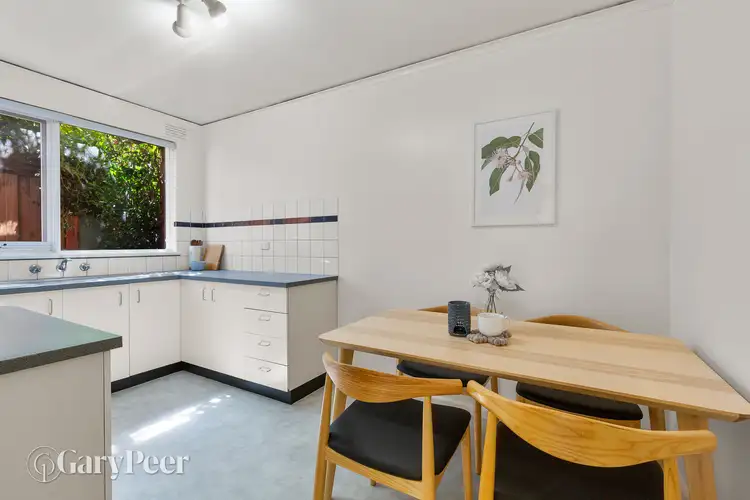 Fifth view of Homely apartment listing, 2/7 Derry Street, Bentleigh East VIC 3165