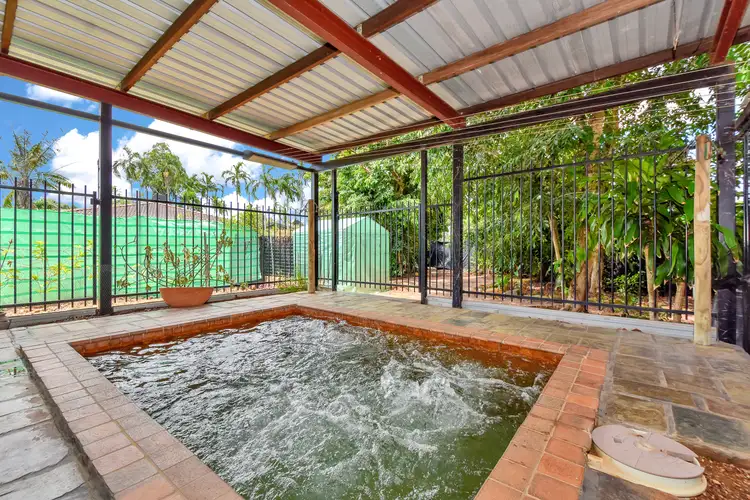 10 Koojarra Court, Karama NT 812