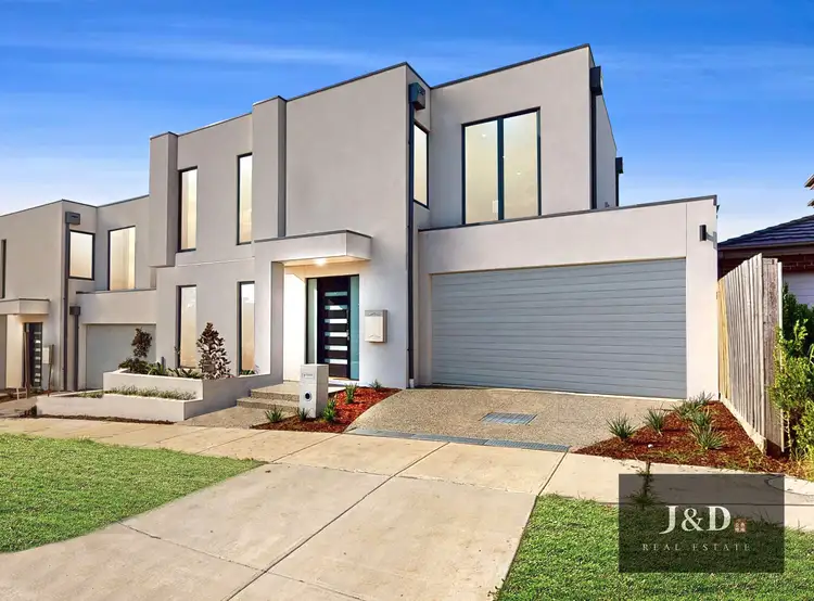 Third view of Homely townhouse listing, 28b Jingella Avenue, Ashwood VIC 3147