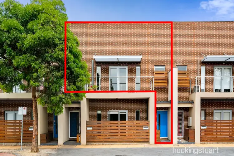 2/23 Tom Roberts Parade, Point Cook VIC 3030