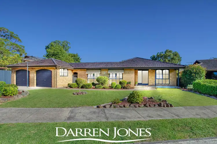 2 Omaru Rise, Greensborough VIC 3088