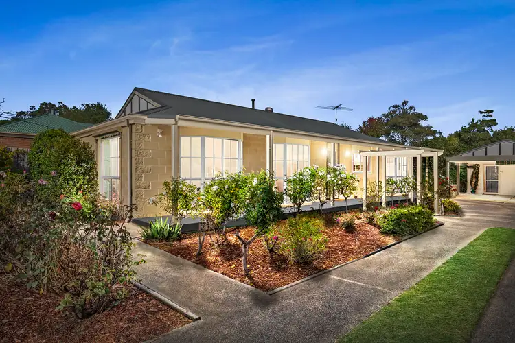 8 Wilgah Road, Rosebud VIC 3939