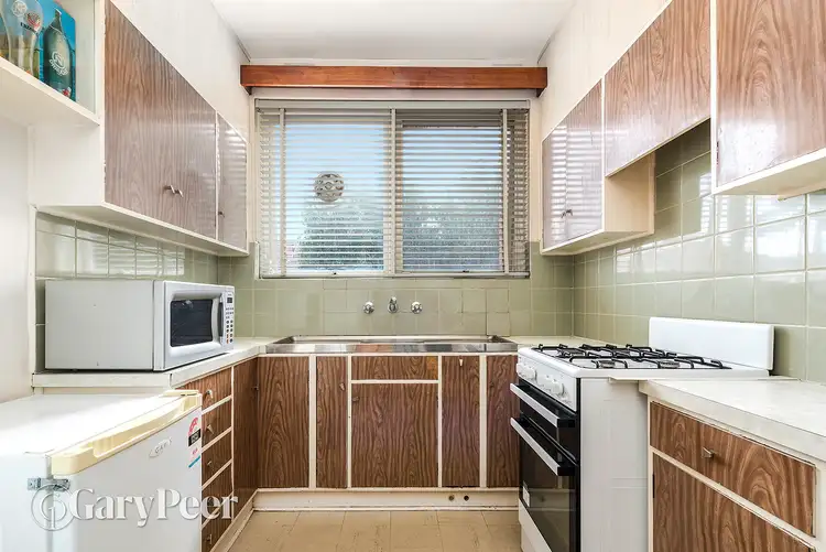 Fourth view of Homely apartment listing, 6/16-18 Vautier Street, Elwood VIC 3184