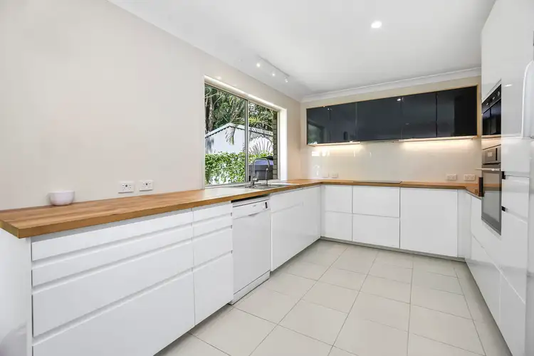 9 Creek Road, Noosaville QLD 4566