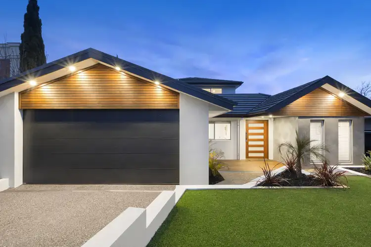 9 Morven Street, Mornington VIC 3931