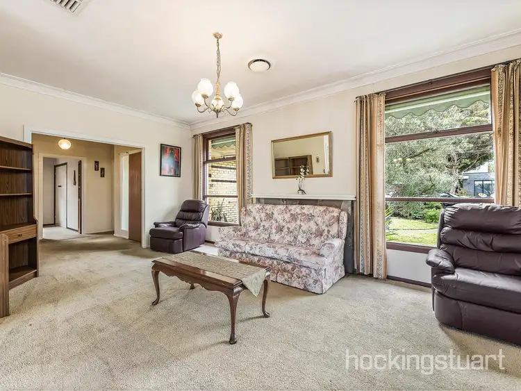 Fourth view of Homely house listing, 2 Ilma Court, Parkdale VIC 3195
