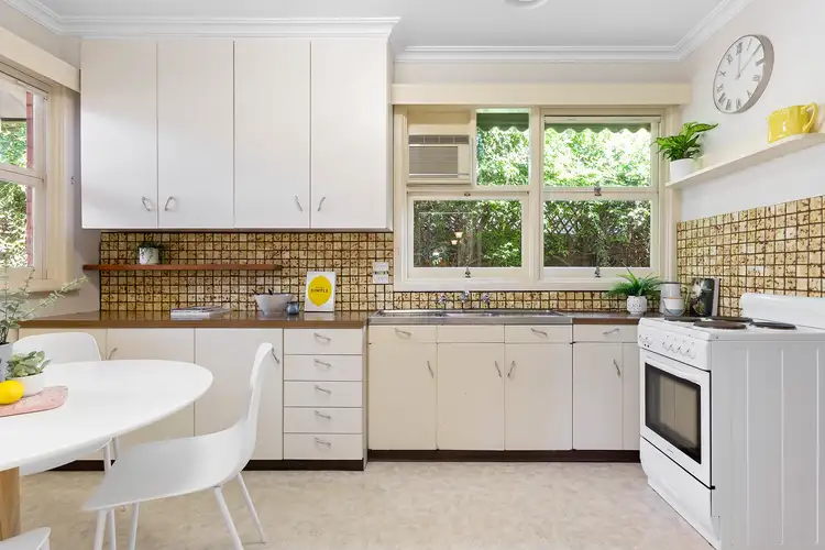 Fifth view of Homely house listing, 5 Comas Grove, Ashburton VIC 3147