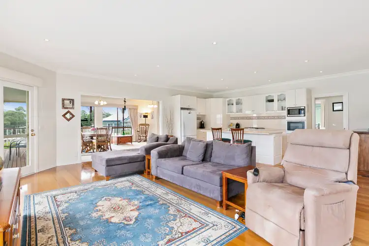 Sixth view of Homely house listing, 17 Birrarrung Rise, Yarra Junction VIC 3797