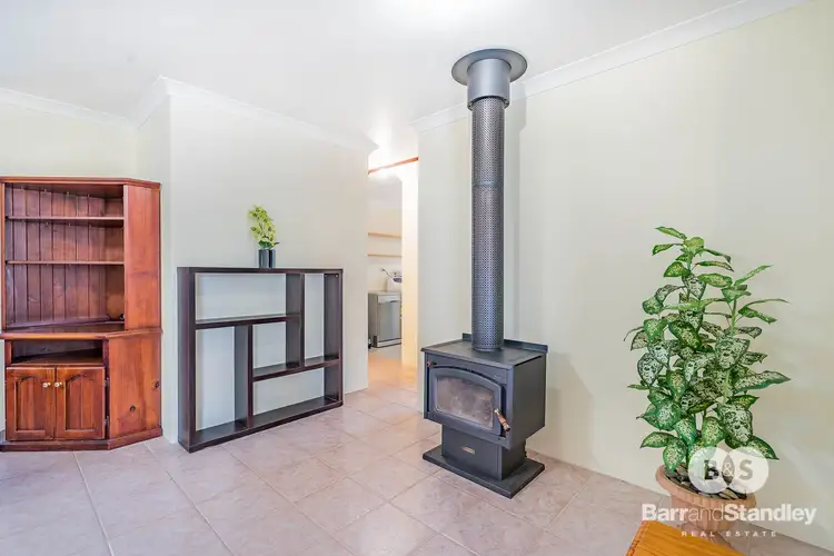 Fifth view of Homely house listing, 7 Carlson Place, Usher WA 6230