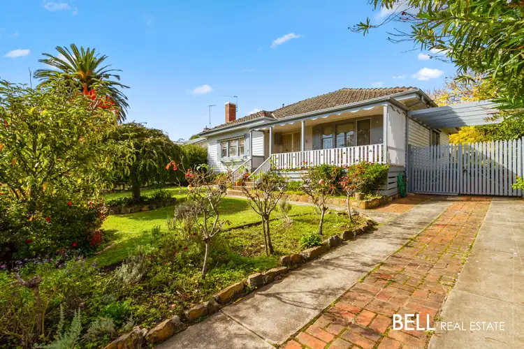 8 Blannin Street, Healesville VIC 3777