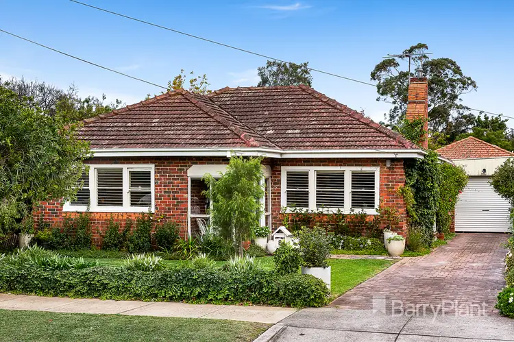 8 Gordon Street, Beaumaris VIC 3193