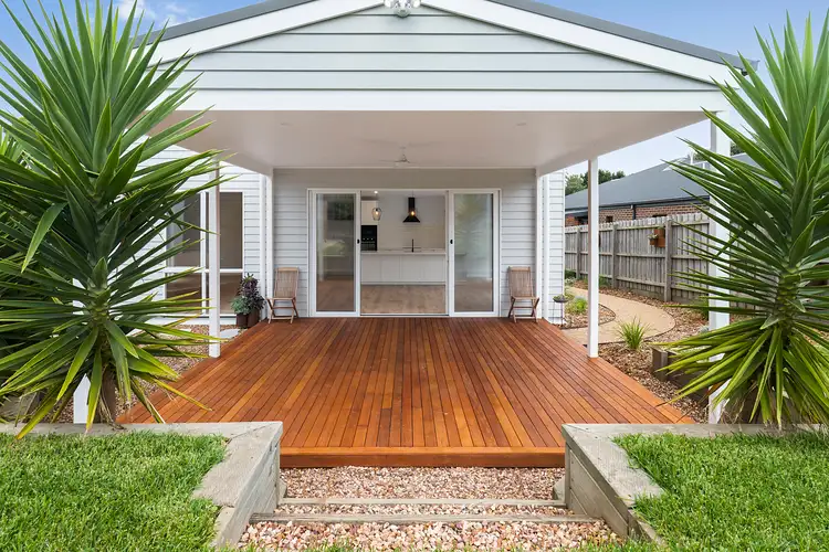 25 Wakool Avenue, Rosebud VIC 3939