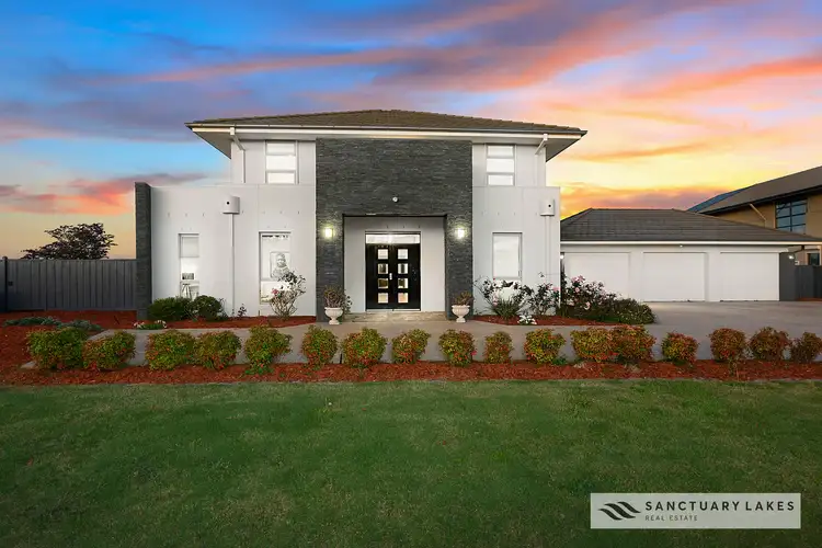 20 Greg Norman Drive, Sanctuary Lakes VIC 3030