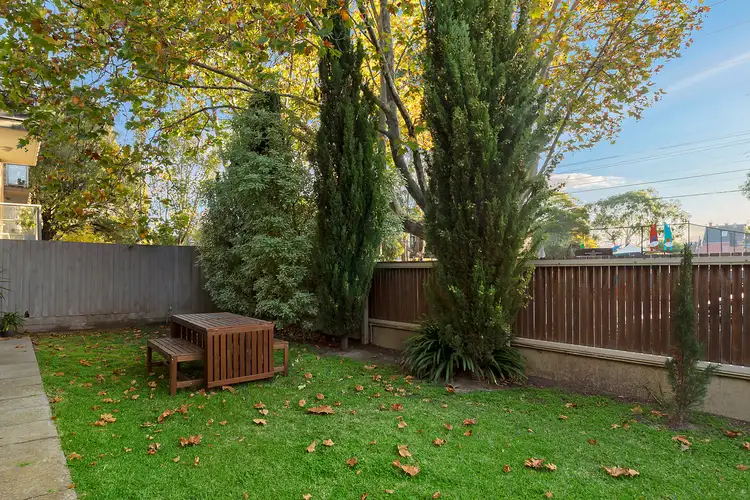 1/6 The Avenue, Prahran VIC 3181