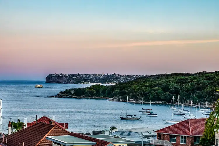 33 Lauderdale Avenue, Fairlight NSW 2094