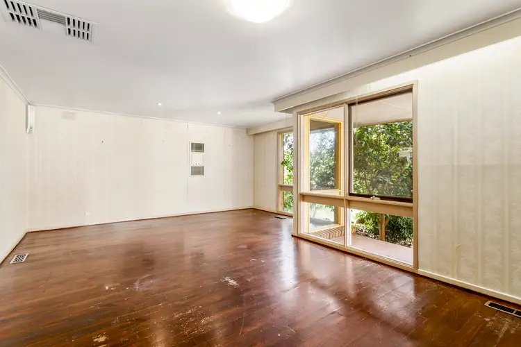 Fourth view of Homely house listing, 2 Yallaroo Court, Doncaster East VIC 3109
