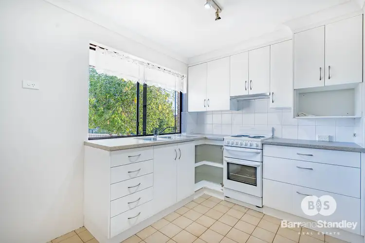 Seventh view of Homely unit listing, 4B Katherine Place, Usher WA 6230