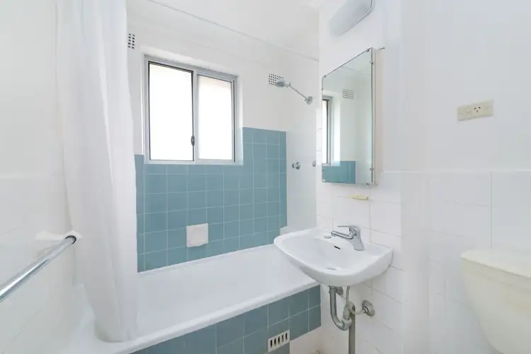 Fourth view of Homely apartment listing, 5/11 Mascot Drive, Eastlakes NSW 2018