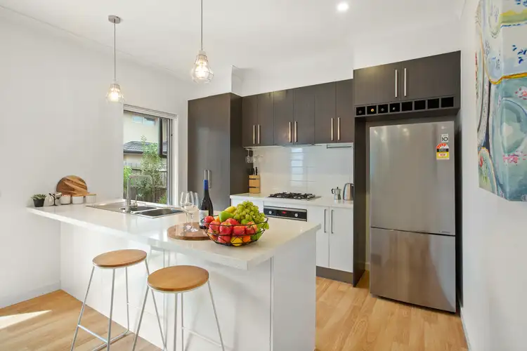 Fourth view of Homely townhouse listing, 2/42 Dorset Road, Croydon VIC 3136