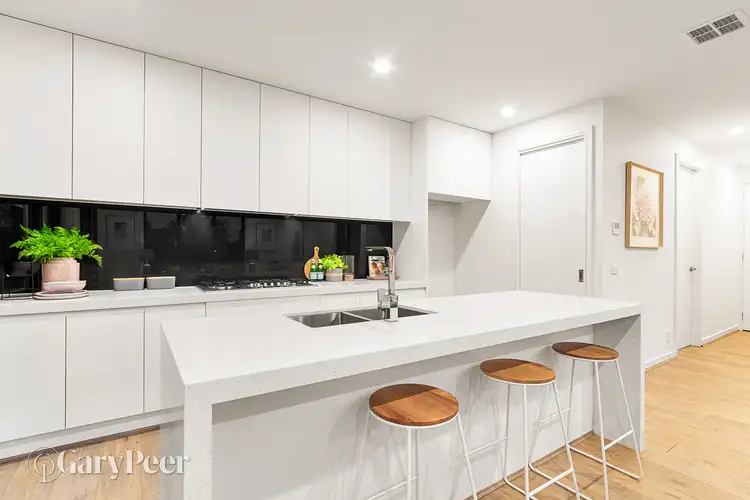Fifth view of Homely townhouse listing, 1/8 Werona Street, Bentleigh VIC 3204