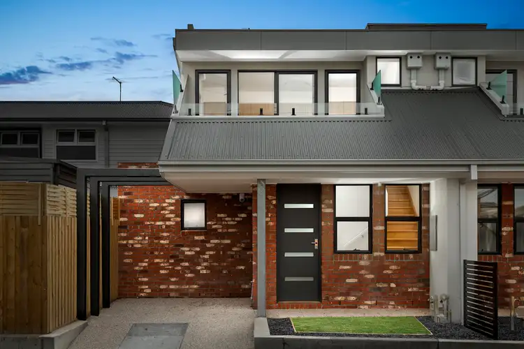 2b Banool Avenue, Yarraville VIC 3013