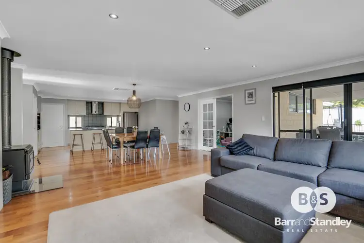 Fifth view of Homely house listing, 31 Jacaranda Loop, Collie WA 6225
