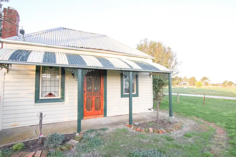 27 Canterbury Street