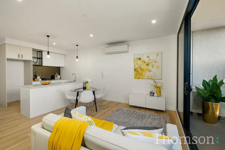 202/28 Swindon Road, Hughesdale VIC 3166
