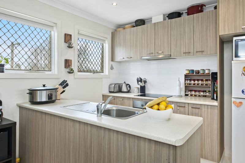 Sixth view of Homely townhouse listing, 1a Haymes Crescent, Golden Point VIC 3350
